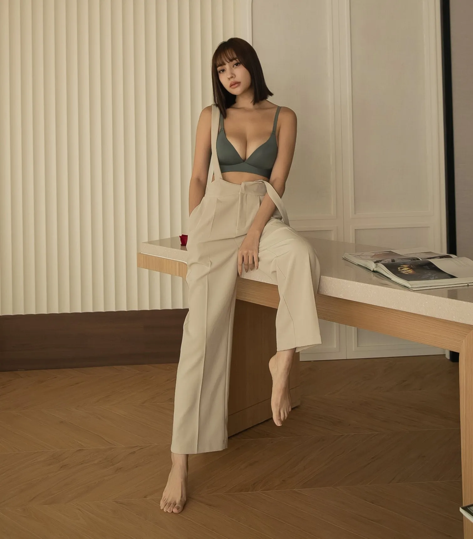 Light and Seamless Wireless Bra - No Panties Green
